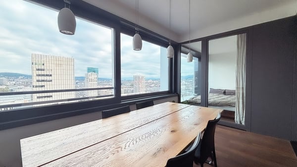 Moderne Wohnung mit einmaliger Aussicht über Zürich auf der 19. Etage 3