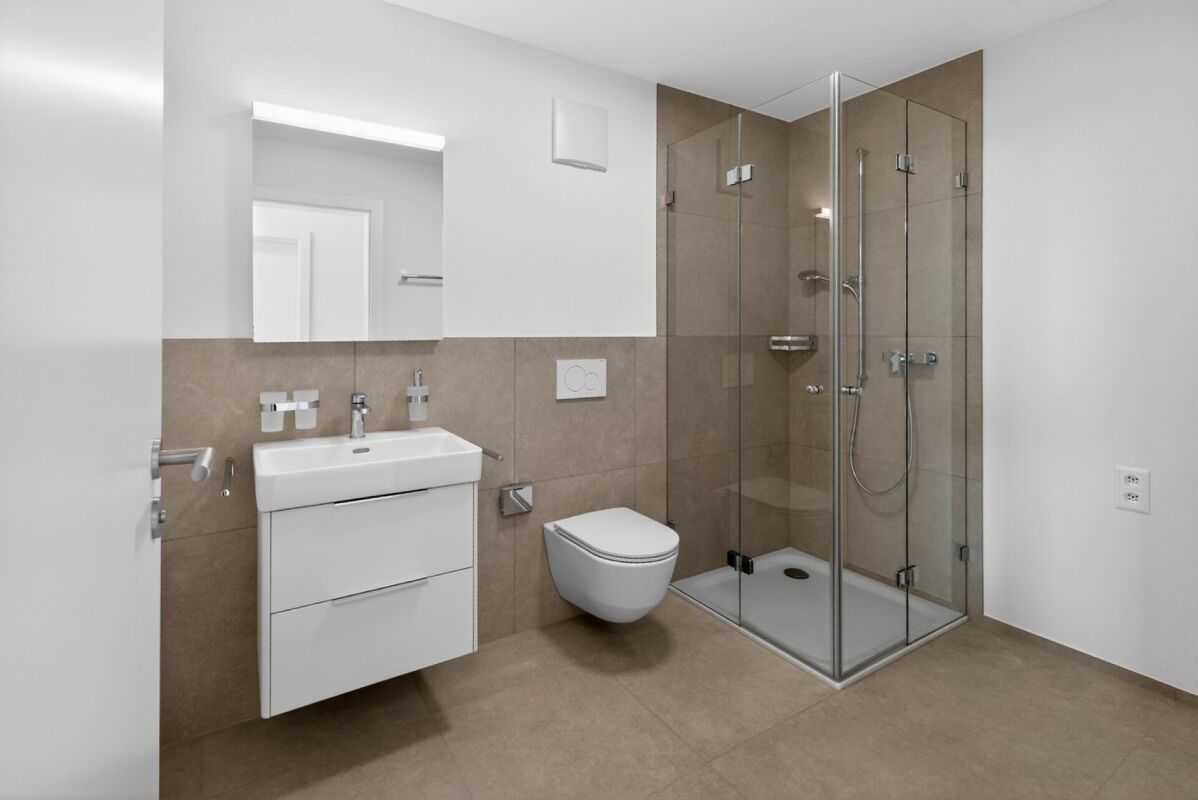 Maison unifamiliale moderne de 5,5 pièces avec annexe de 2,5 pièces flexible