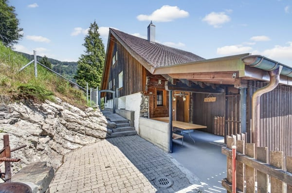 Altbau-Charme trifft modernen Komfort 25