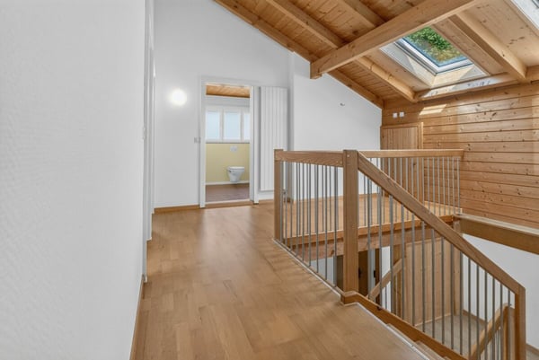 Grosszügiges 5.5-Zimmer-Einfamilienhaus in Sax 13