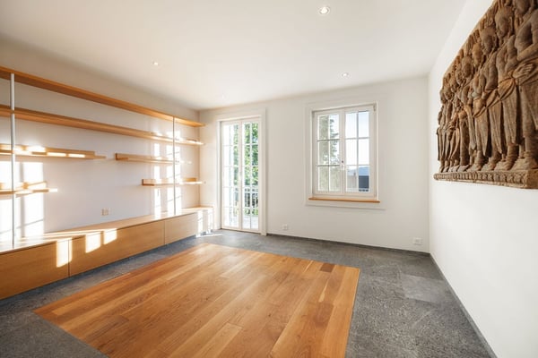 Einfamilienhaus mit separater Einliegerwohnung an exklusiver Lage mit Aussicht über Zürich 7