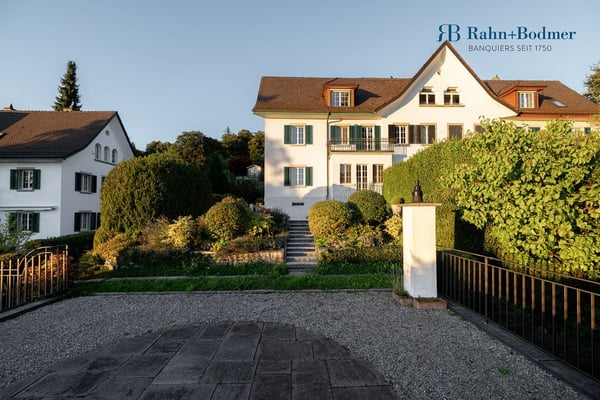 Einfamilienhaus mit separater Einliegerwohnung an exklusiver Lage mit Aussicht über Zürich 2