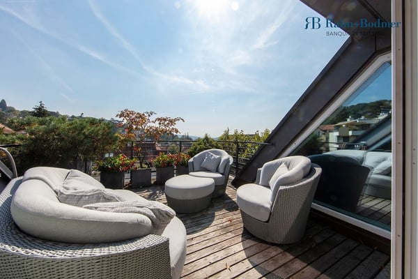 Grosszügige Maisonette-Wohnung mit Dachterrasse an exklusiver Zürichberg-Lage 3