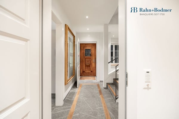 Exklusives Einfamilienhaus am Zürichberg mit fantastischem Weitblick 5