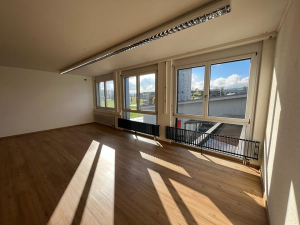 Schöne & Zentrale Bürofläche zu Vermieten 7