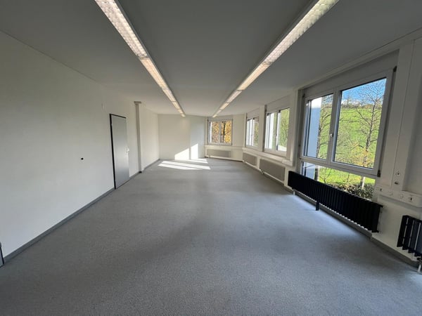 Schöne & Zentrale Bürofläche zu Vermieten 5