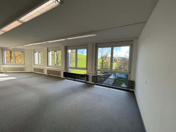 Schöne & Zentrale Bürofläche zu Vermieten 6