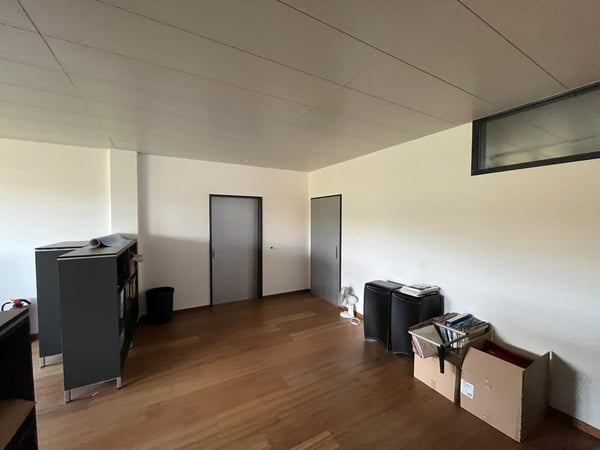 Schöne & Zentrale Bürofläche zu Vermieten 7
