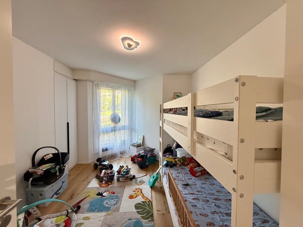Elegante 3.5-Zimmer-Wohnung an ruhiger Sonnenberglage 7