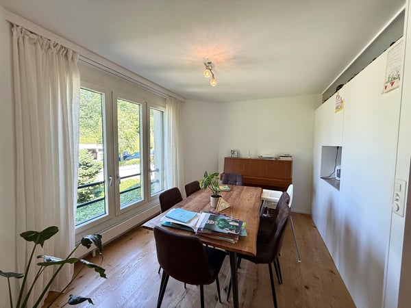 Elegante 3.5-Zimmer-Wohnung an ruhiger Sonnenberglage 4