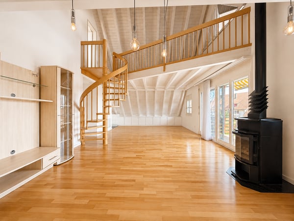 Maisonette-Wohntraum mit Galerie und Bergsicht 1