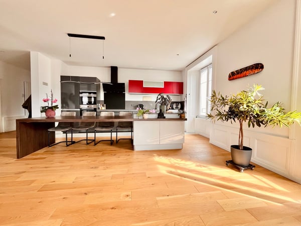 Magnifique appartement de 5 pièces avec balcon à Renan 5
