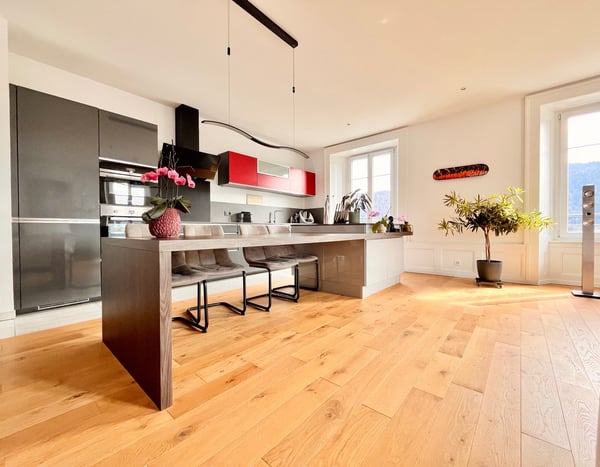 Magnifique appartement de 5 pièces avec balcon à Renan 1