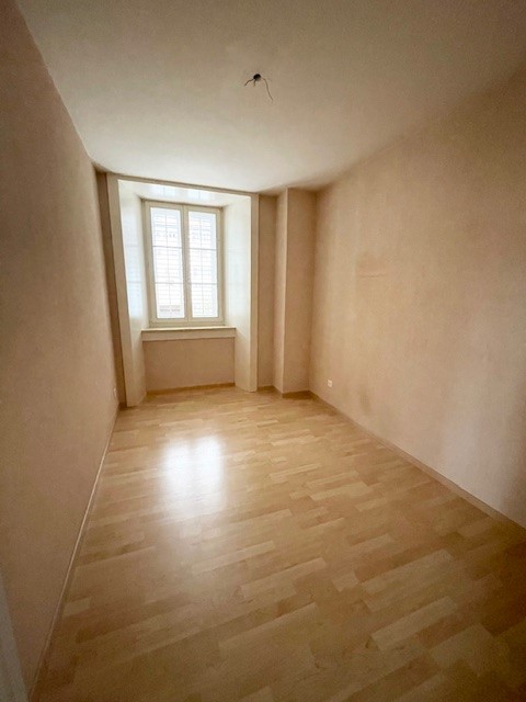 Charmants et lumineux appartements à louer à Sonvilier 4
