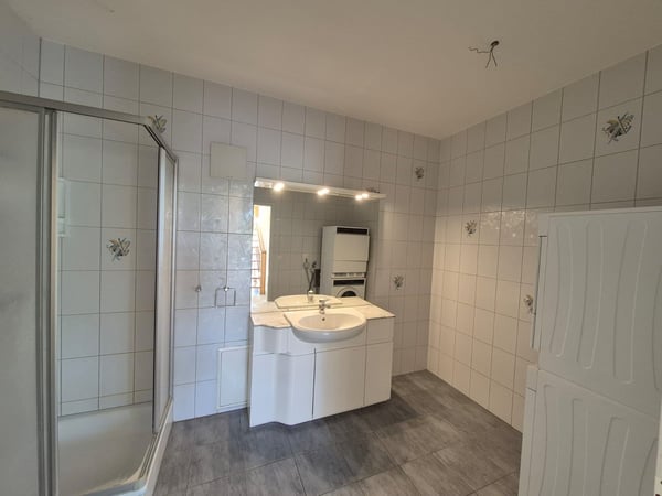 Charmants et lumineux appartements à louer à Sonvilier 17