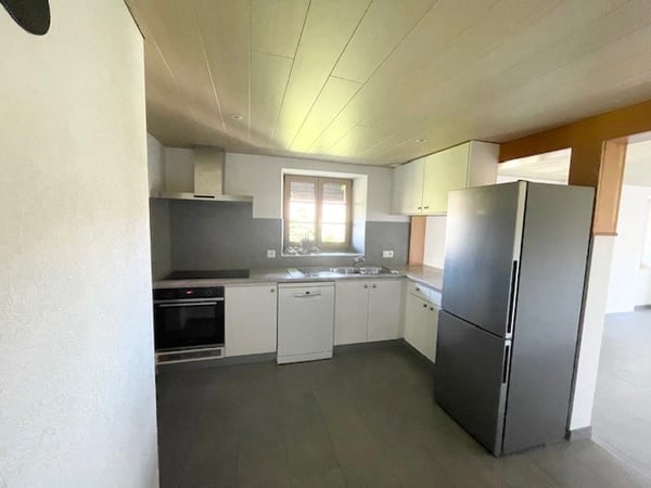 Appartement lumineux de 5.5 pièces à Villiers 8