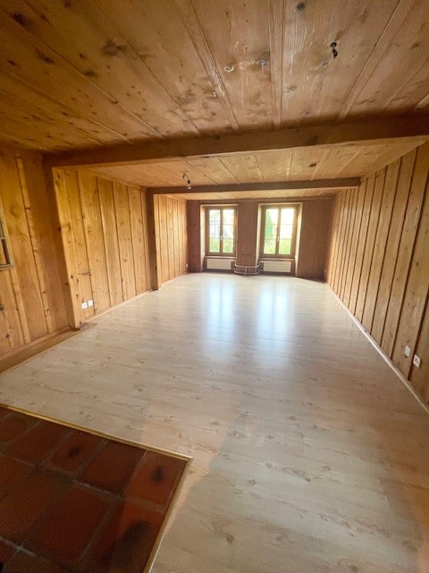 Appartement lumineux de 5.5 pièces à Villiers 13