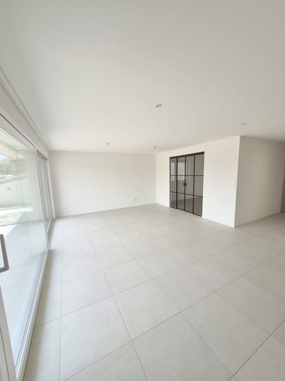 Un jardin comme une villa. Le confort d'un appartement neuf. 4