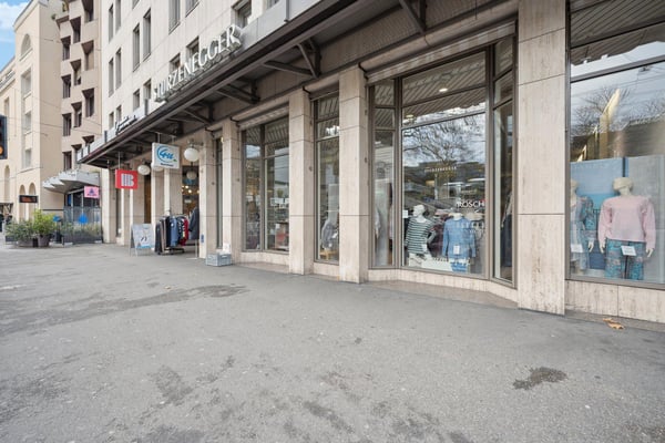 Attraktive Gewerbefläche mit optimaler Sichtbarkeit 2