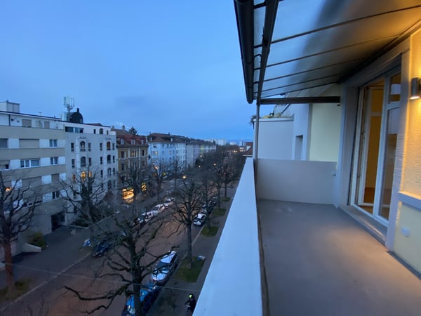 Charmante 2.5-Zimmerwohnung an zentraler Lage 5