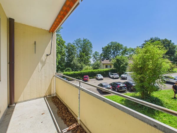 Gepflegte 3.5 Zimmer Wohnung im 1.OG 11