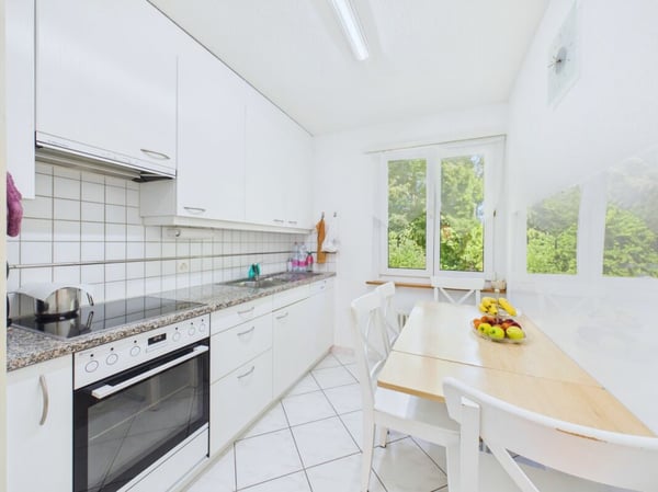 Attraktive 4.5 Zimmer Wohnung im 2.OG 6