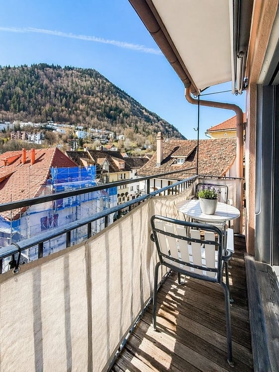 Wohnen über den Dächern der Churer Altstadt charmante Maisonettewohnung im Herzen von Chur 8