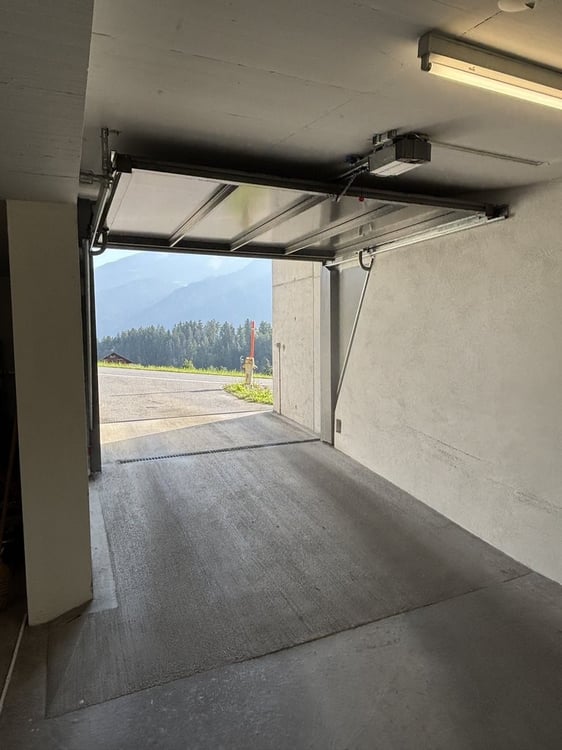 Parkplatz in der Tiefgarage zu vermieten 4