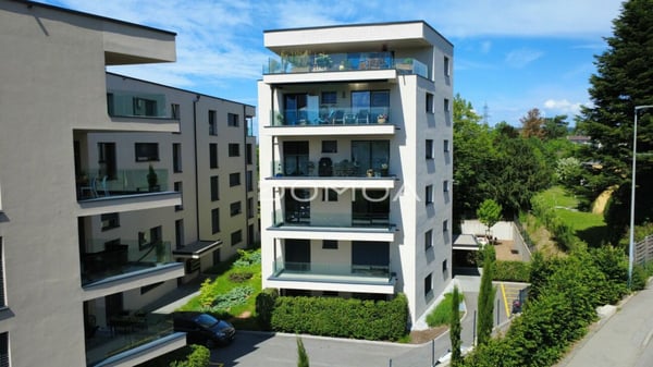 Bel appartement de 3,5 pièces avec terrasse dans un immeuble récent 1