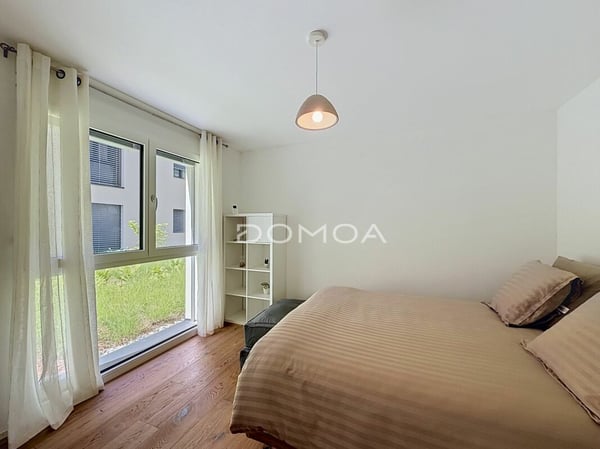 Bel appartement de 3,5 pièces avec terrasse dans un immeuble récent 11