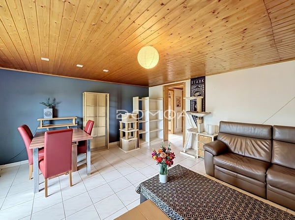 Appartement 4,5 pièces dans les combles avec balcon 2