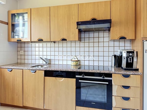 Charmant appartement de 3,5 pièces avec balcon 6
