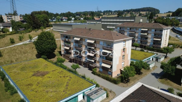 Charmant appartement de 3,5 pièces avec balcon 1