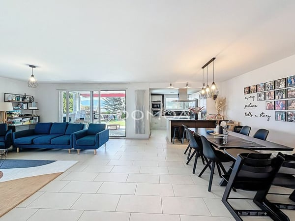 Bel appartement de 4,5 pièces avec terrasse et jardin 2