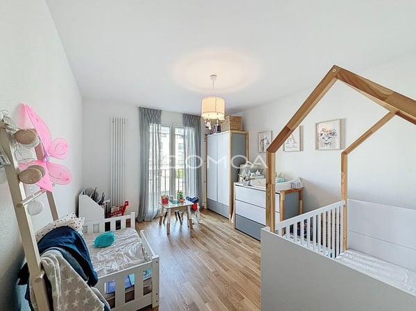 Bel appartement de 4,5 pièces avec terrasse et jardin 5