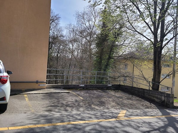 Parkplatz in der Nähe des Stadtzentrums 1