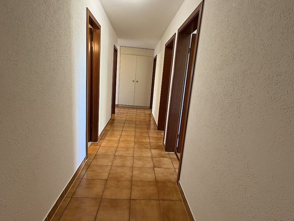 4.5 Zimmerwohnung im 1. Stock in Givisiez 2
