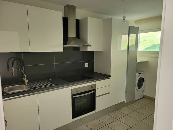 Schöne 4.5-Zimmerwohnung in Gruyère 2