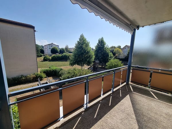 Grosszügige 3.5-Zimmerwohnung in Wünnewil 3