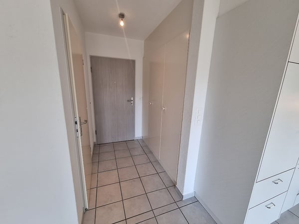 Grosszügige 3.5-Zimmerwohnung in Wünnewil 6