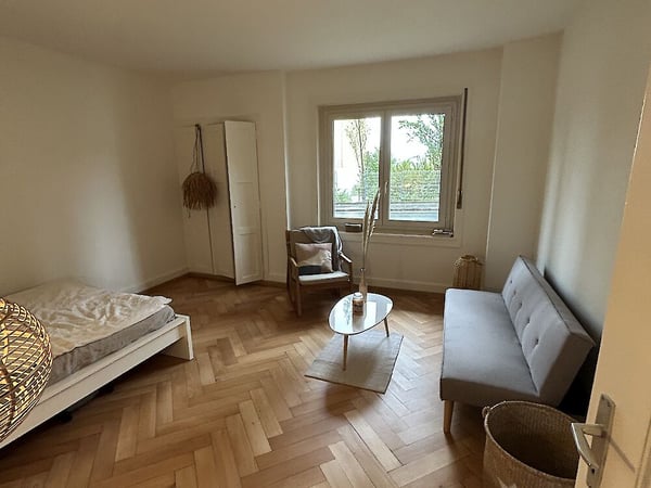 Renovierte 2.5-Zimmerwohnung im Beaumont-Quartier 9