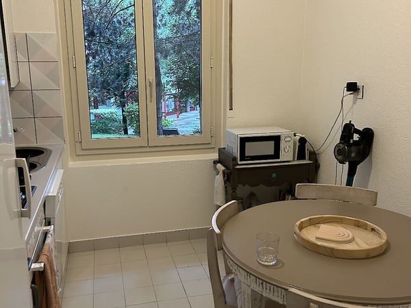 Renovierte 2.5-Zimmerwohnung im Beaumont-Quartier 3