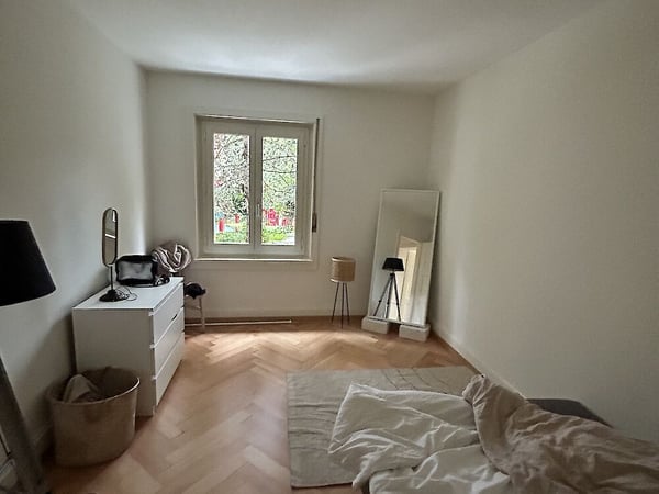Renovierte 2.5-Zimmerwohnung im Beaumont-Quartier 11