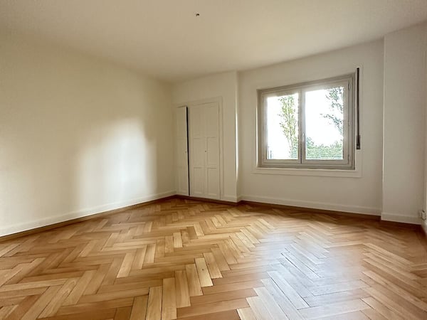 Renovierte 2.5-Zimmerwohnung im Beaumont-Quartier 12