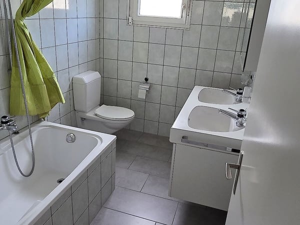 3,5-Zimmer-Wohnung im 1. Stock in Schmitten 8
