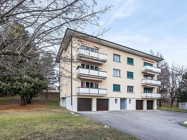 Geräumige 4.5-Zimmerwohnung im 3. Stock 1