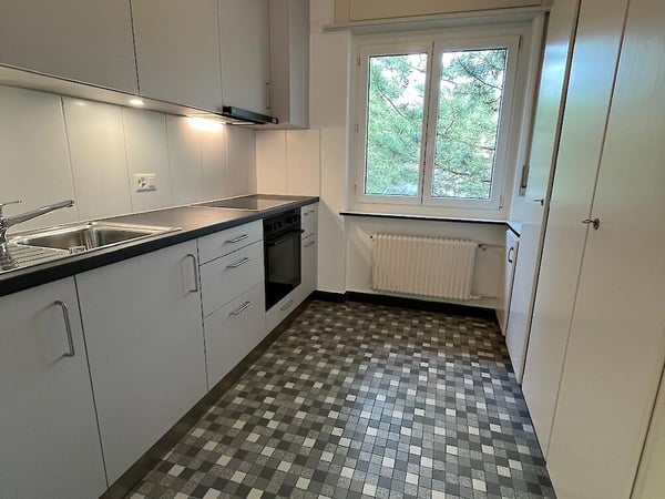 Geräumige 4.5-Zimmerwohnung im 3. Stock 5