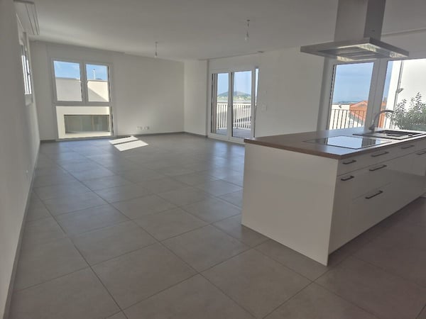 Moderne 3.5-Zimmerwohnung in Giffers zu vermieten 2