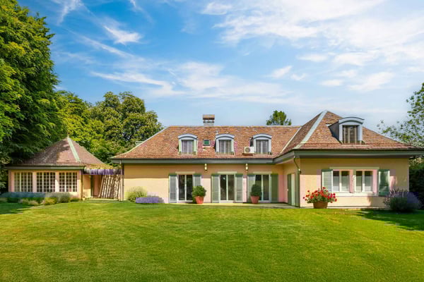 Lausanne  Maison familiale rénovée avec jardin d'exception 1