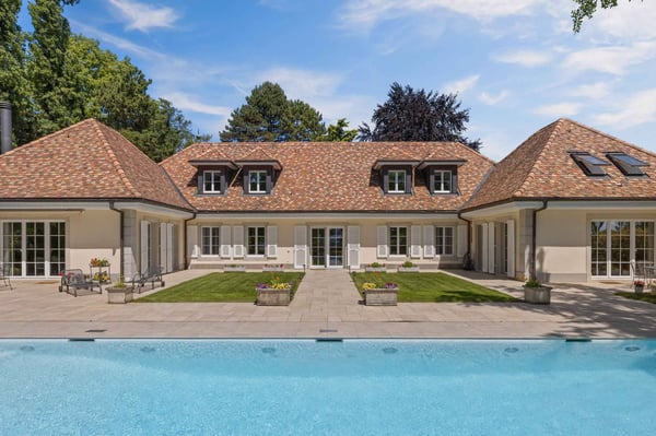 Domaine d'exception en première ligne du lac 3